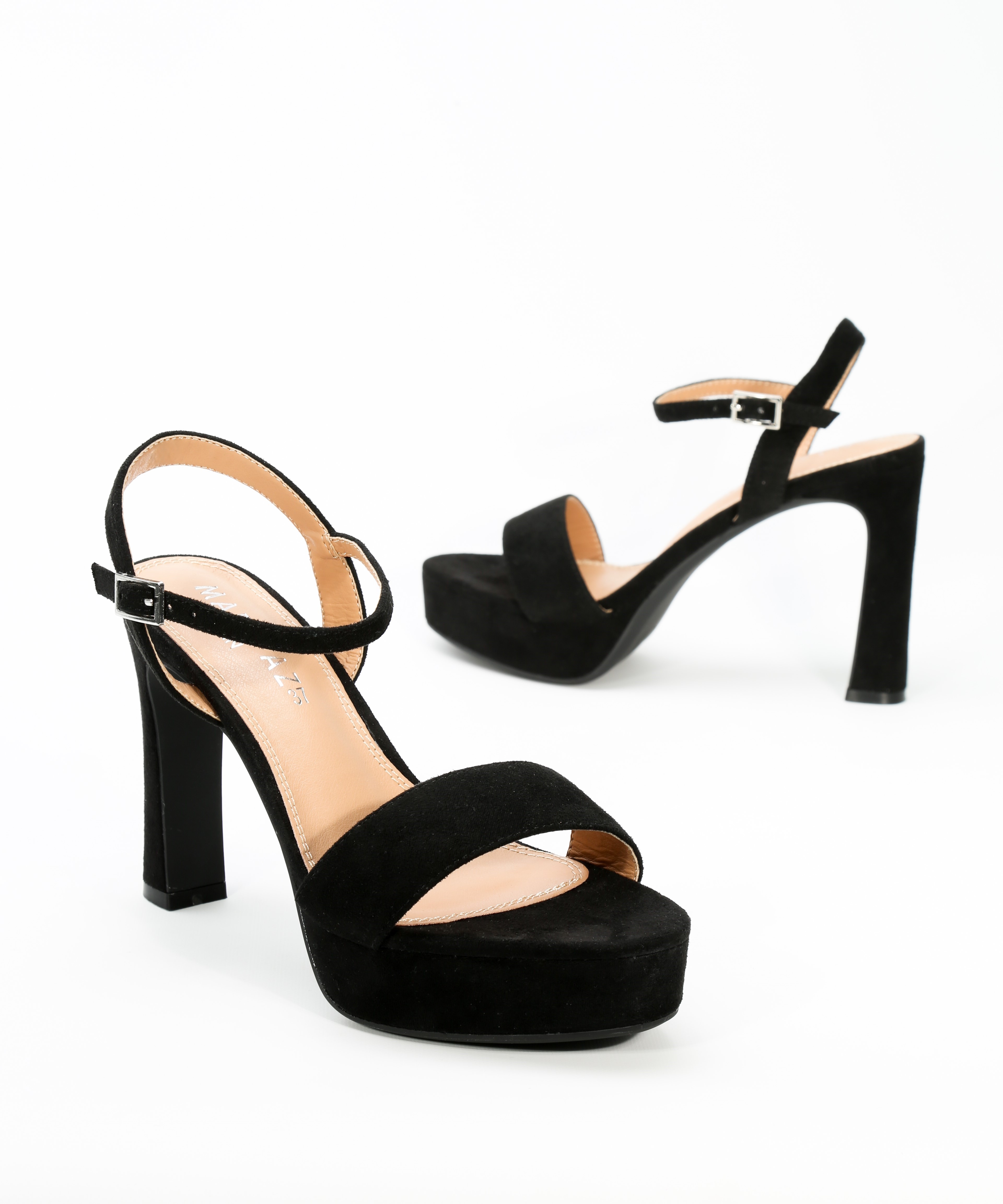 Sand&aacute;lia plataforma tiras image number null